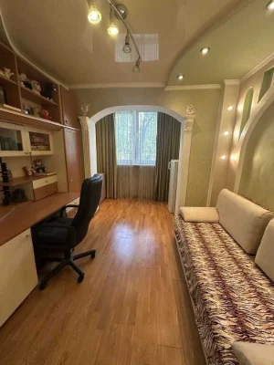Оренда 3-кімнатної квартири 75 м², Правди просп., 9Б