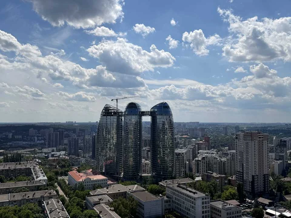 Квартира. Київ, Євгена Коновальця вул. (Щорса)