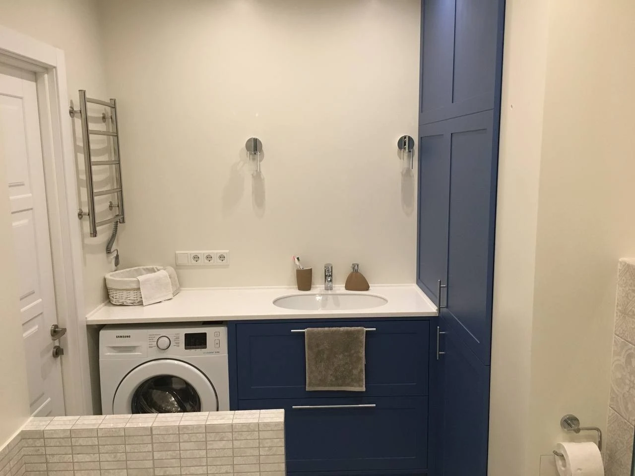 Оренда 3-кімнатної квартири 82 м², Дмитрівська вул., 75