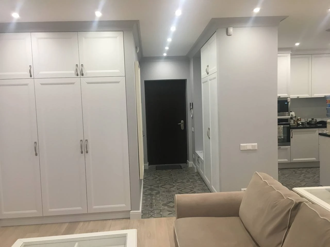 Оренда 3-кімнатної квартири 82 м², Дмитрівська вул., 75