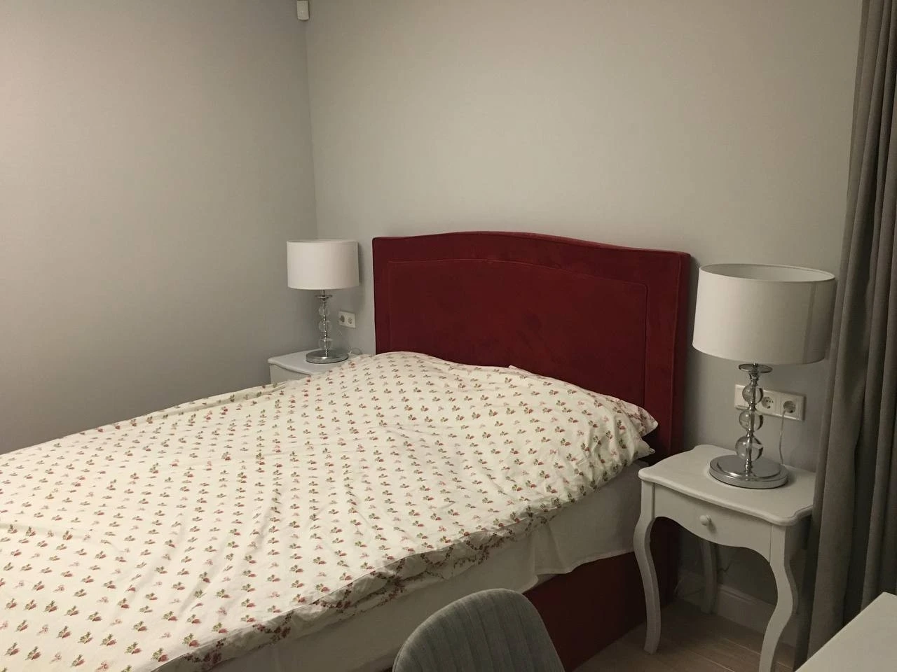 Оренда 3-кімнатної квартири 82 м², Дмитрівська вул., 75
