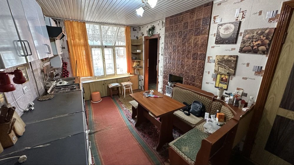 Продаж 2к квартири в приватному секторі центр міста