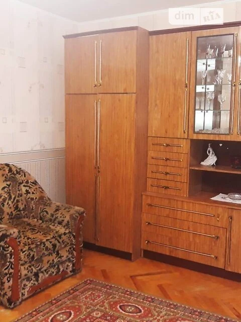 Довготривала оренда 2к квартири на вул. Остафія Дашкевича 4Б