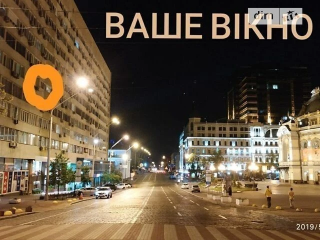 Здам в оренду кімнату на вул. Володимирська 51-53 довгострок