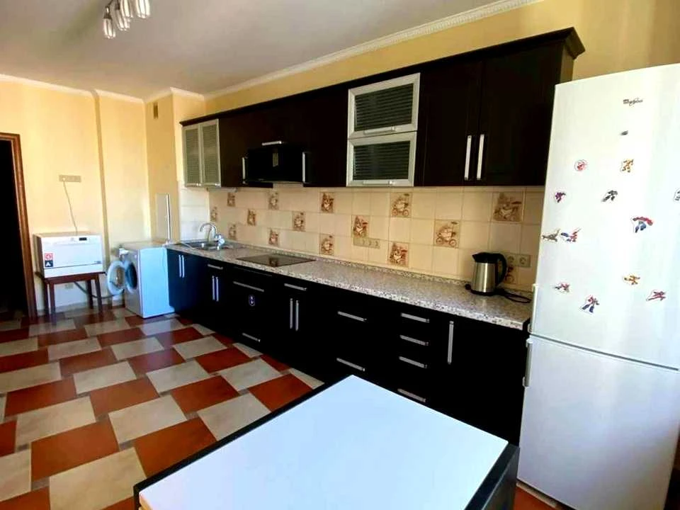 Квартира. Київ, Валерія Лобановського просп. (Червонозоряний