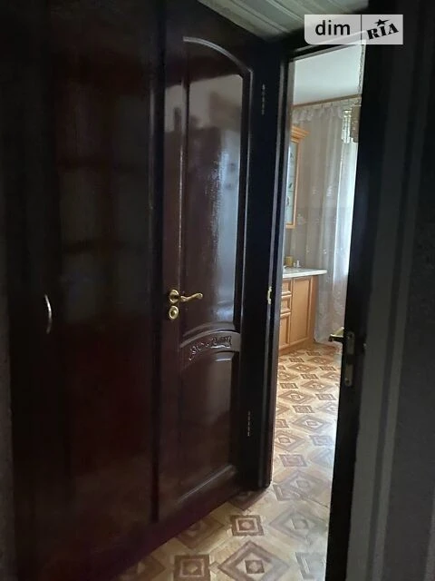 Здам в оренду кімнату на бул. Володимира Висоцького 6Б довго