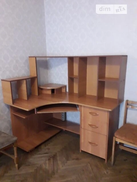 Довготривала оренда 2к квартири на вул. Івана Микитенка 11А