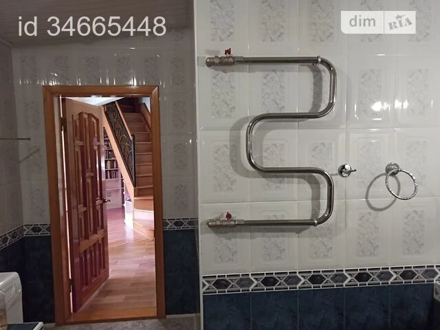 Довготривала оренда 4к квартири на вул. Бориса Гмирі 1Б/6 •