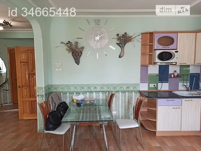 Довготривала оренда 4к квартири на вул. Бориса Гмирі 1Б/6 •