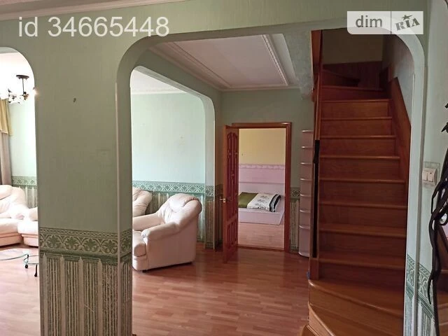 Довготривала оренда 4к квартири на вул. Бориса Гмирі 1Б/6 •