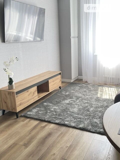 Здам в оренду кімнату на вул. Оксамитова 11А довгостроково •