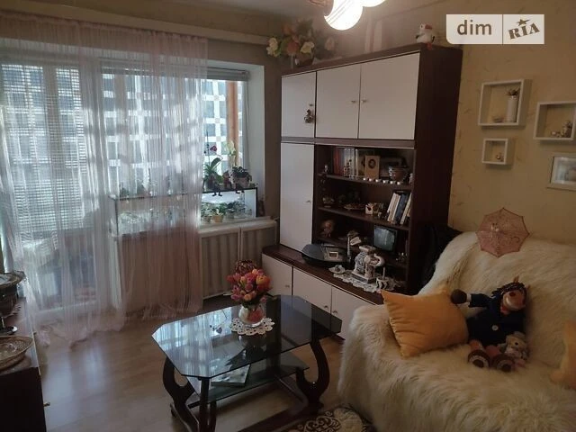 Здам в оренду кімнату на вул. Мрії 20А довгостроково • ID 34