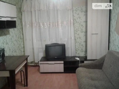 Здам в оренду кімнату на просп. Лісовий 12А довгостроково •