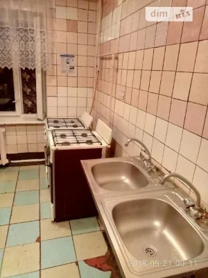 Здам в оренду кімнату на просп. Лісовий 12А довгостроково •