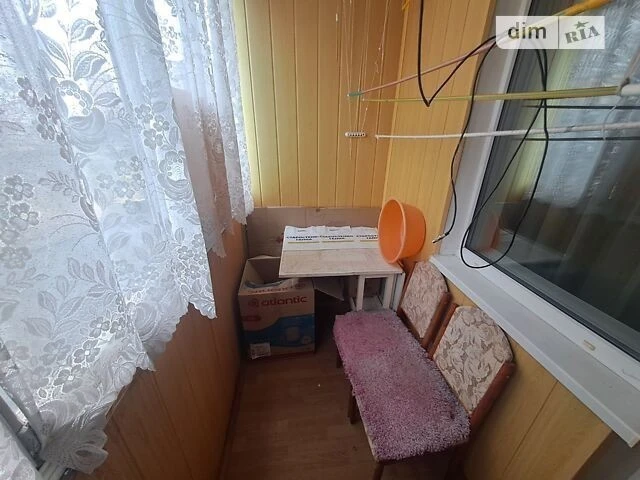 Здам в оренду кімнату на бул. Вигурівський 5 довгостроково •