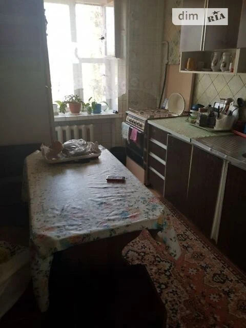 Здам в оренду кімнату на вул. Марганецька 22 довгостроково •
