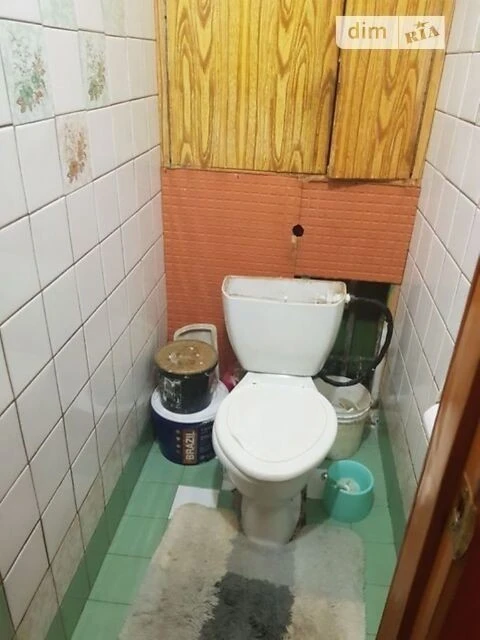 Здам в оренду кімнату на вул. Марганецька 22 довгостроково •