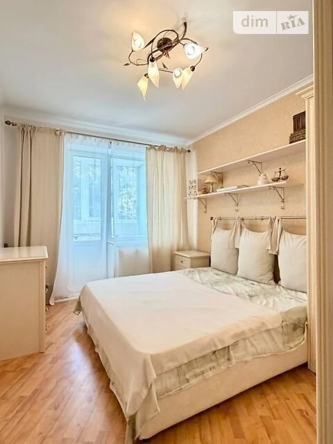 Довготривала оренда 2к квартири на вул. Салютна 1Б • ID 3466