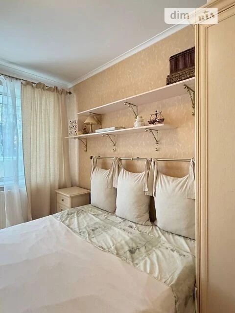 Довготривала оренда 2к квартири на вул. Салютна 1Б • ID 3466
