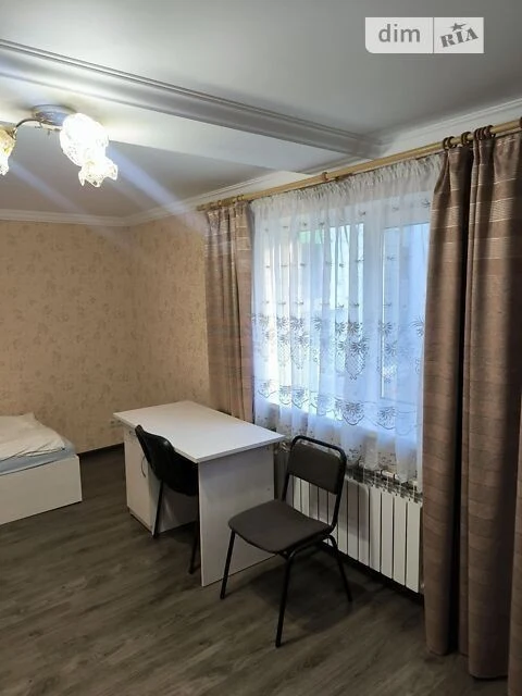 Здам в оренду кімнату на вул. Павла Потоцького довгостроково