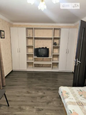 Здам в оренду кімнату на вул. Павла Потоцького довгостроково