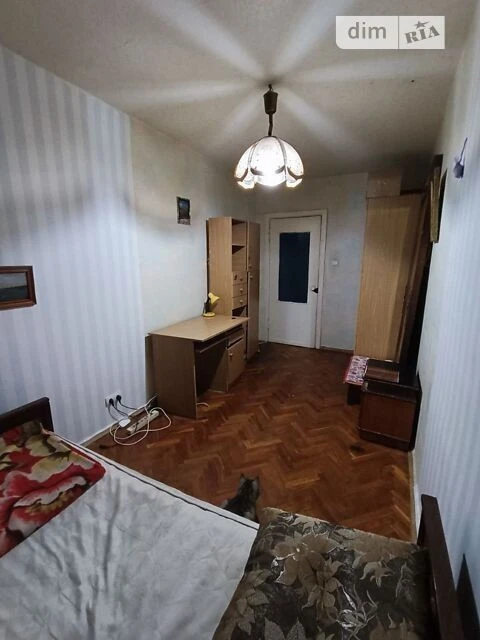 Здам в оренду кімнату на вул. Вінстона Черчилля 22 довгостро