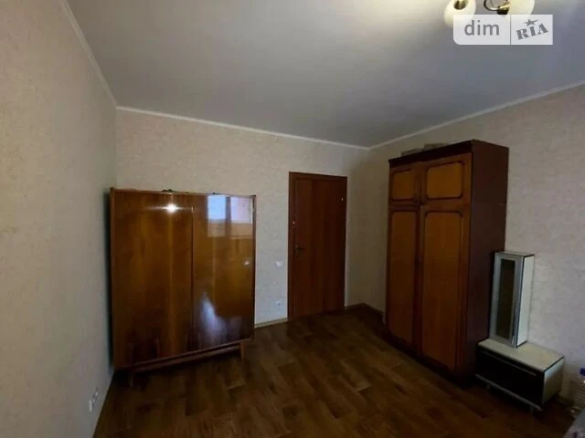 Здам в оренду кімнату на вул. Здолбунівська 13 довгостроково