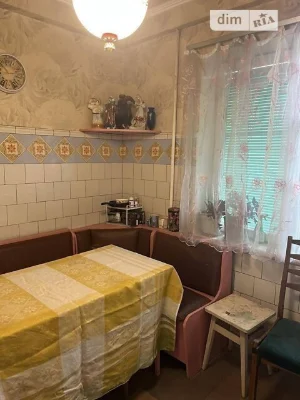 Здам в оренду кімнату на просп. Лісовий 4А довгостроково • I