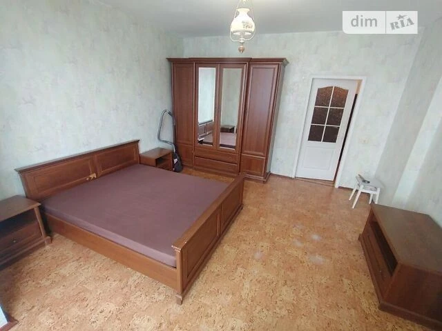 Довготривала оренда 2к квартири на вул. Ахматової Анни 48 •