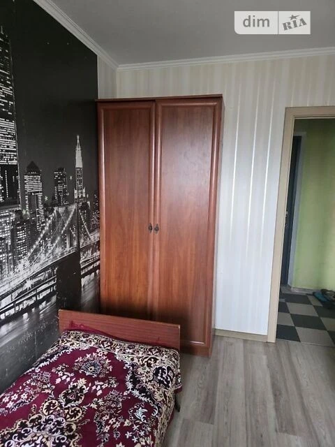 Здам в оренду кімнату на бул. Миколи Руденка 15А довгостроко