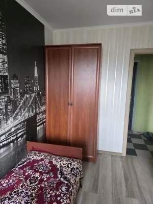 Здам в оренду кімнату на бул. Миколи Руденка 15А довгостроко