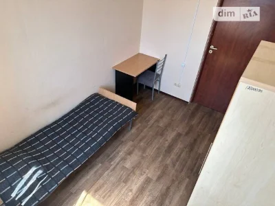 Здам в оренду кімнату на вул. Архітектора Вербицького 1П дов