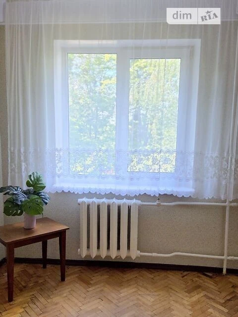 Sale of 1-room apartment 40 sq. m. on Mykhayla Dontsya st. 9 • ID 346