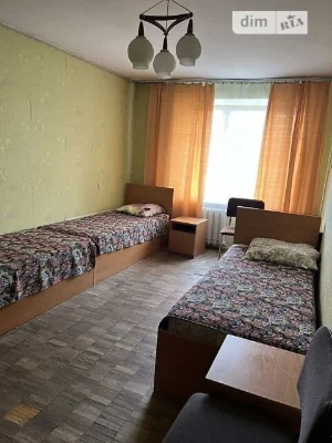 Здам в оренду кімнату на вул. Лук'янівська 65/67 довгостроко