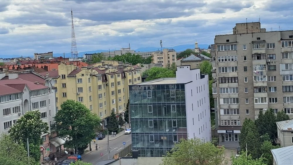 1,5 кімнатна квартира в центрі Івано-Франківська_vv