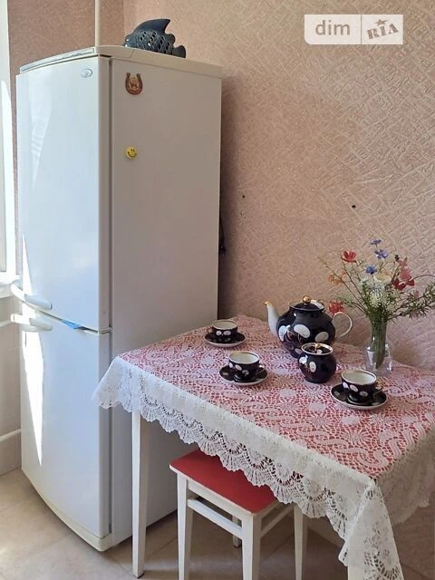 Sale of 1-room apartment 40 sq. m. on Mykhayla Dontsya st. 9 • ID 346
