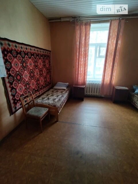 Здам в оренду кімнату на просп. Лобановського 130 довгострок
