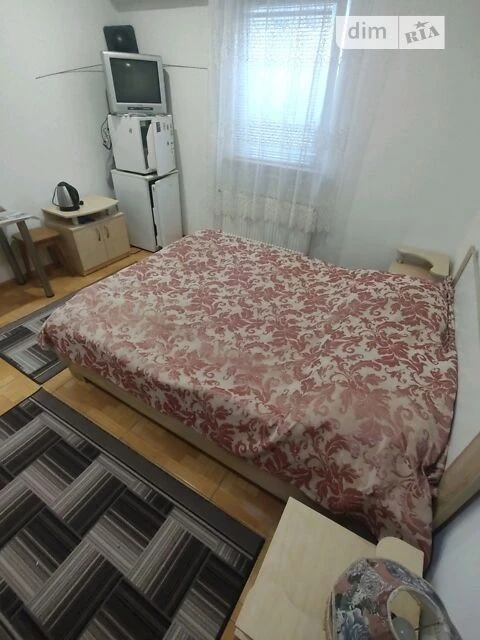 Здам в оренду кімнату на вул. Переяславська довгостроково •