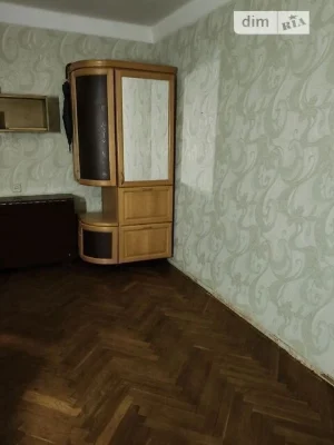 Здам в оренду кімнату на вул. Березняківська 20 довгостроков