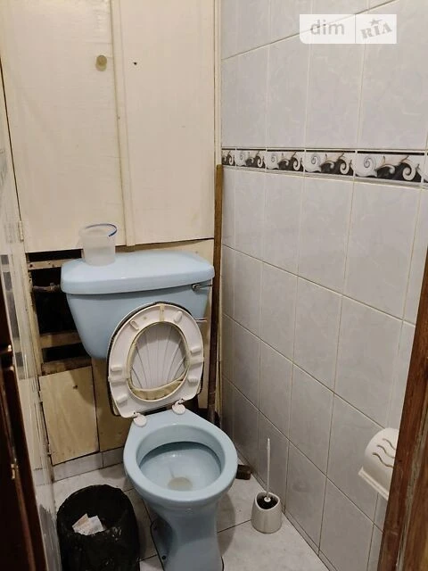 Здам в оренду кімнату на вул. Березняківська 20 довгостроков