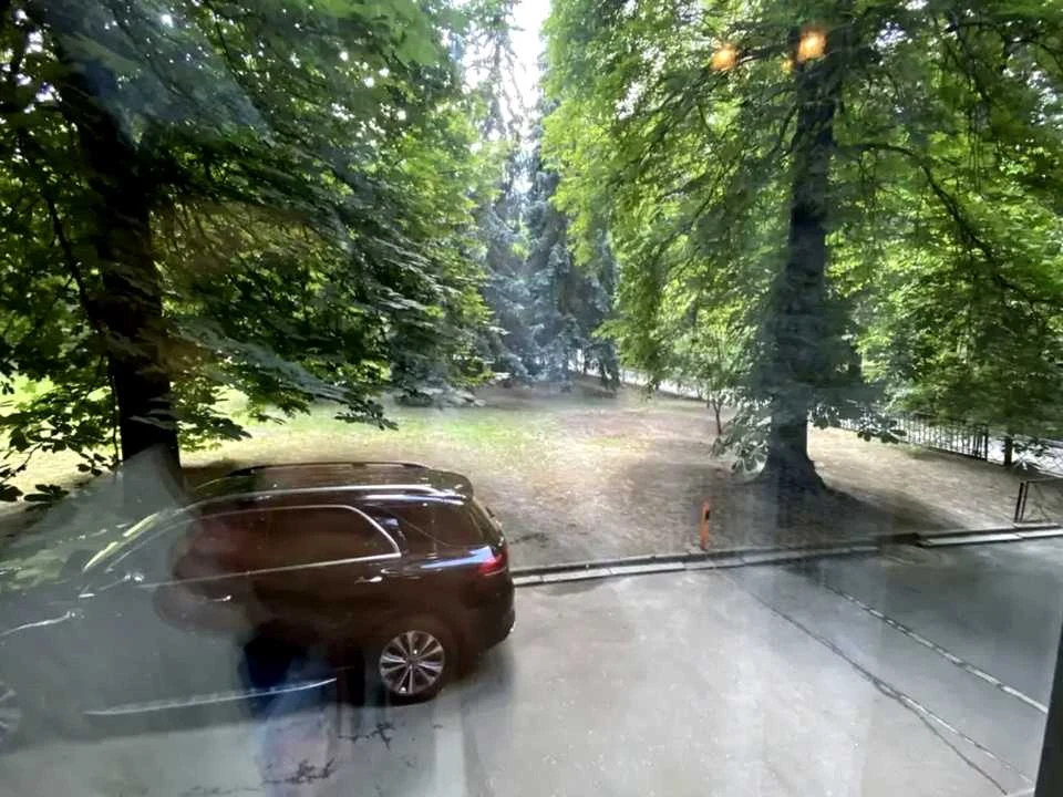 Квартира. Київ, Інститутська вул.