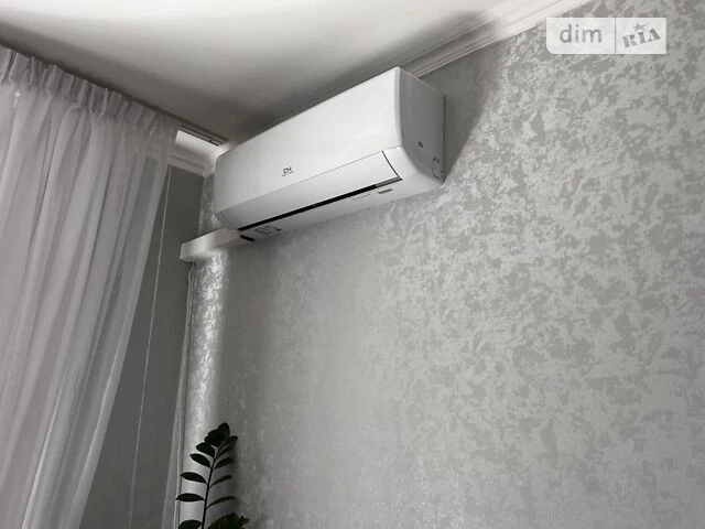 Довготривала оренда 1к квартири на вул. Ващенка Григорія 3 •