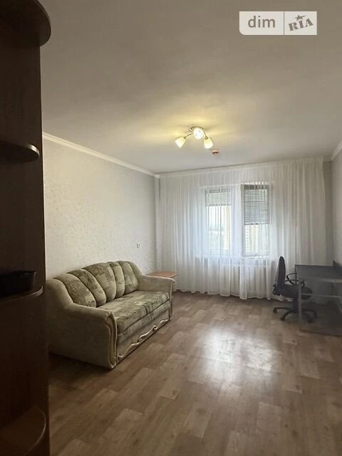 Довготривала оренда 1к квартири на вул. Ващенка Григорія 3 •
