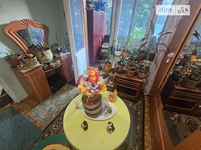 Здам в оренду кімнату на вул. Якуба Коласа 5 довгостроково •