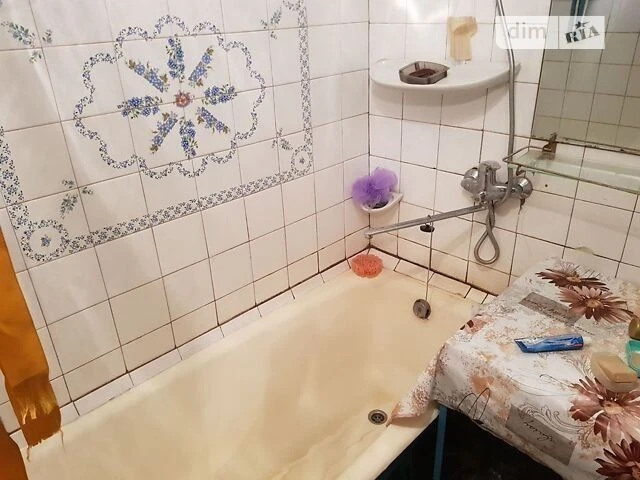 Здам в оренду кімнату на вул. Мрії 24 довгостроково • ID 340
