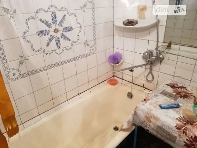 Здам в оренду кімнату на вул. Мрії 24 довгостроково • ID 340