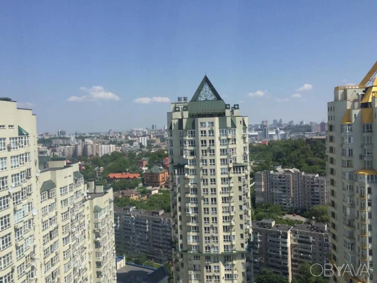 3-комнатная квартира, 150.00 кв.м