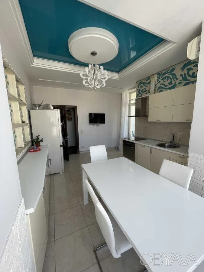 3-комнатная квартира, 150.00 кв.м
