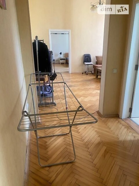 Довготривала оренда 2к квартири на вул. Саксаганського 28, к
