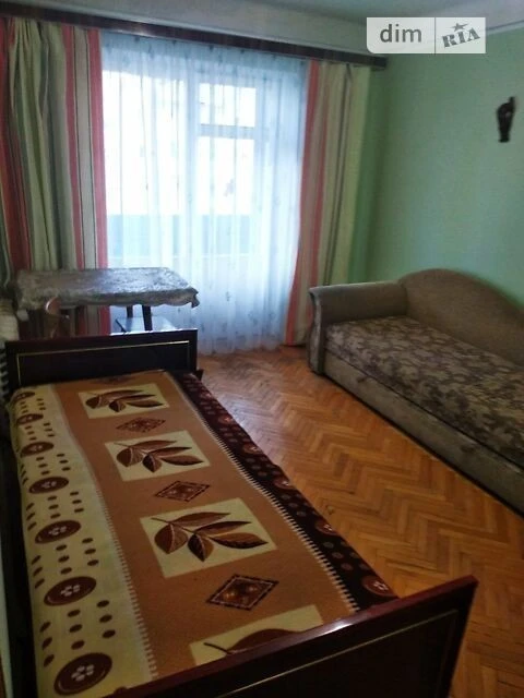 Здам в оренду кімнату на вул. Березняківська 22 довгостроков